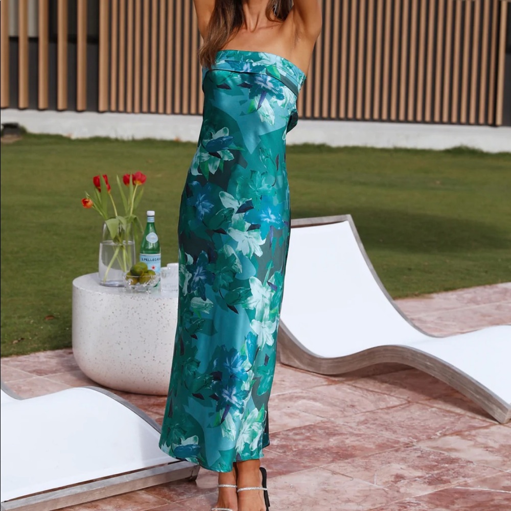 BEAT PUMPIN MAXI DRESS GREEN